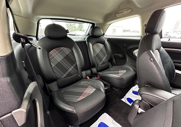 MINI Cooper cena 56500 przebieg: 199450, rok produkcji 2016 z Suchań małe 436